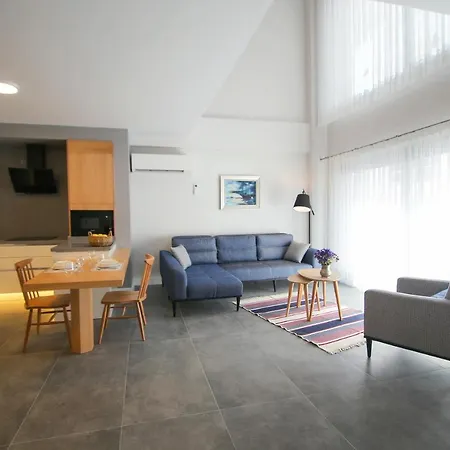 Apartment Krem Marin *