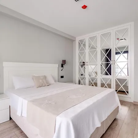 Krem Marin Hotel Çeşme